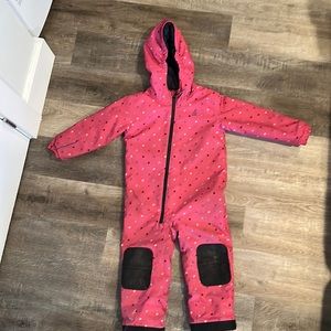 Ripzone 3t snowsuit one peice